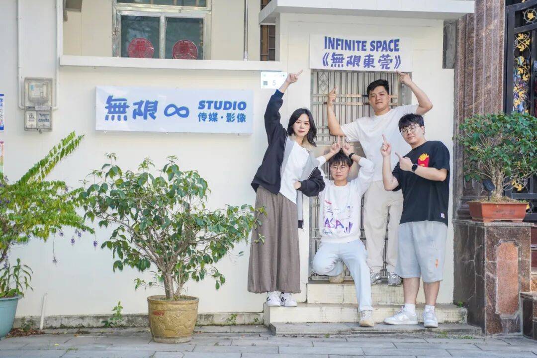 用镜头漫游莞城以新视角发现城市的“隐藏惊喜”瓦力游戏app老城“活跃”着年轻人⑥ 他们(图11)